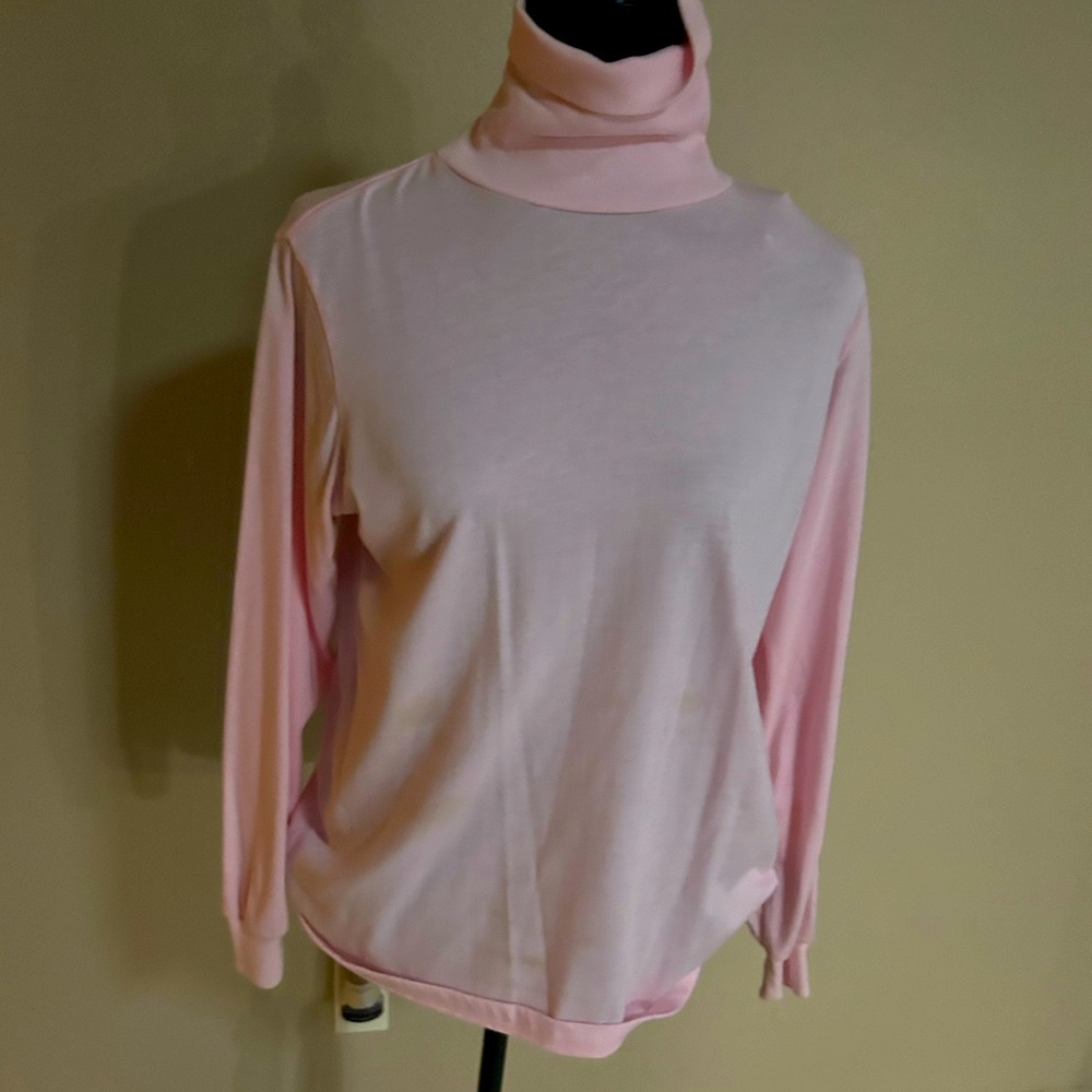 Pink long sleeve turtleneck pullover